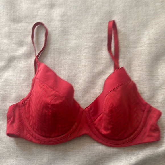 ThirdLove Other - ThirdLove Chevron Contour Red Demi Bra size 34B‎